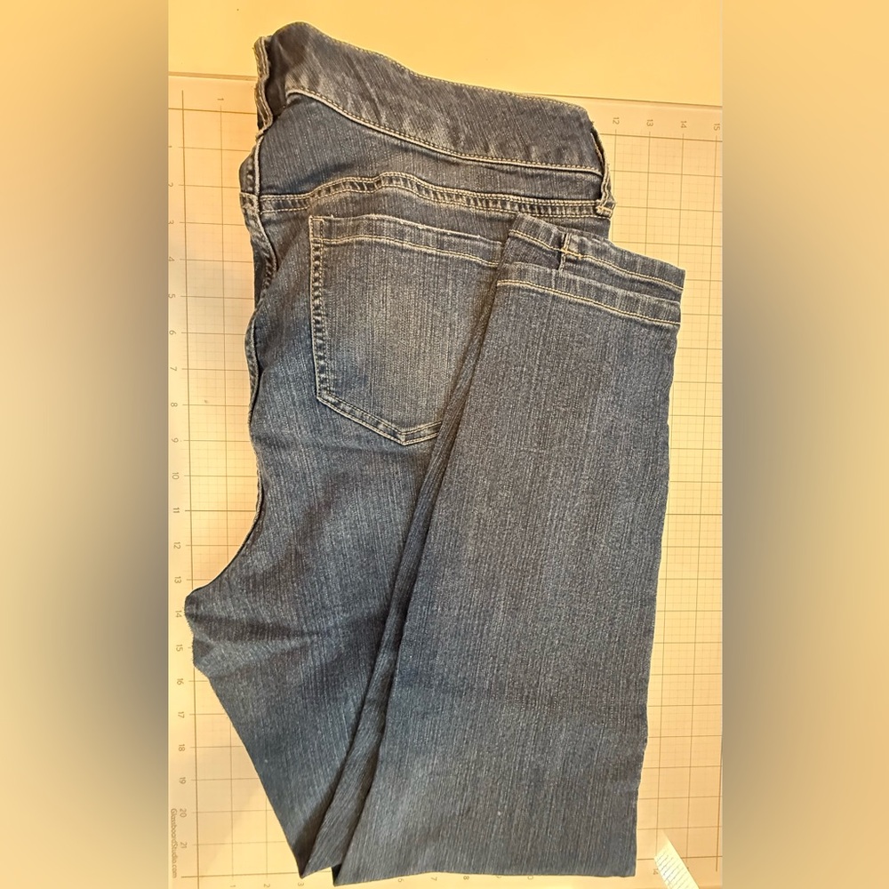 torrid Women's Skinny Jeans in Dark Indigo Wash - Picture 5 of 5